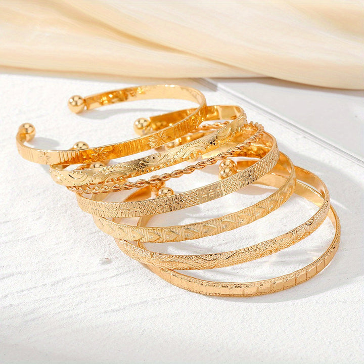 Goldenes Boho Armreif Set