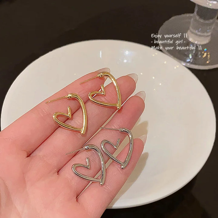 Elegante Herzförmige Roségold Ohrringe