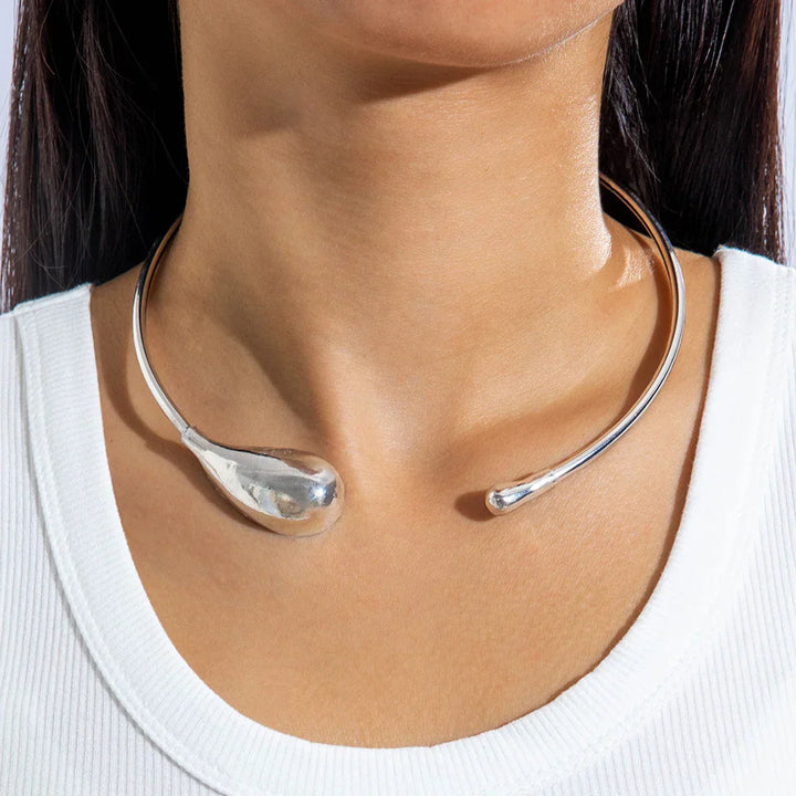 Goldene Wassertropfen-Choker-Halskette